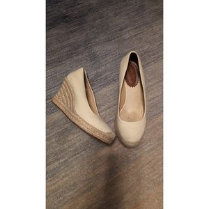 J. Crew Round-toe Seville Espadrille Wedges in Cream, Size 7